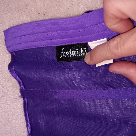 Frederick’s of Hollywood ~ Purple Satin Lace Strapless Corset – Size 34 - Picture 4 of 9